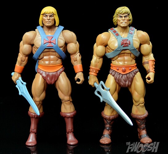 Masters-of-the-Universe-Classics-Club-Grayskull-Fimation-He-Man-Review-compare